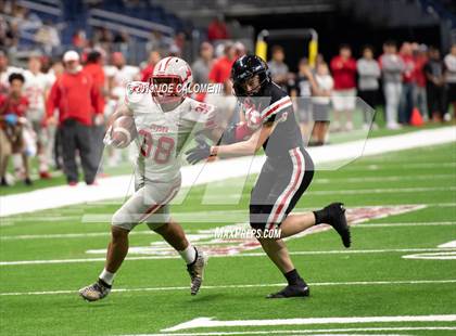 Thumbnail 3 in Judson vs Lake Travis (Class 6A Division I Quarterfinals) photogallery.