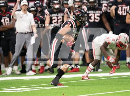 Thumbnail 2 in Judson vs Lake Travis (Class 6A Division I Quarterfinals) photogallery.