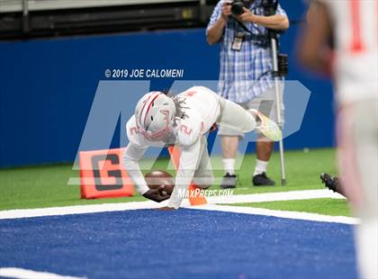 Thumbnail 2 in Judson vs Lake Travis (Class 6A Division I Quarterfinals) photogallery.