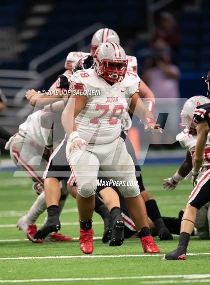 Thumbnail 1 in Judson vs Lake Travis (Class 6A Division I Quarterfinals) photogallery.