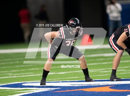 Thumbnail 3 in Judson vs Lake Travis (Class 6A Division I Quarterfinals) photogallery.
