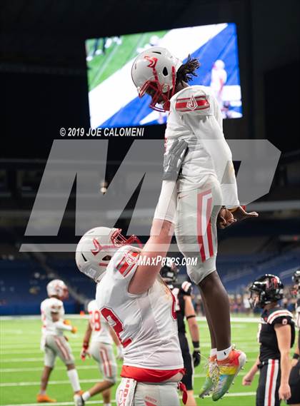 Thumbnail 2 in Judson vs Lake Travis (Class 6A Division I Quarterfinals) photogallery.
