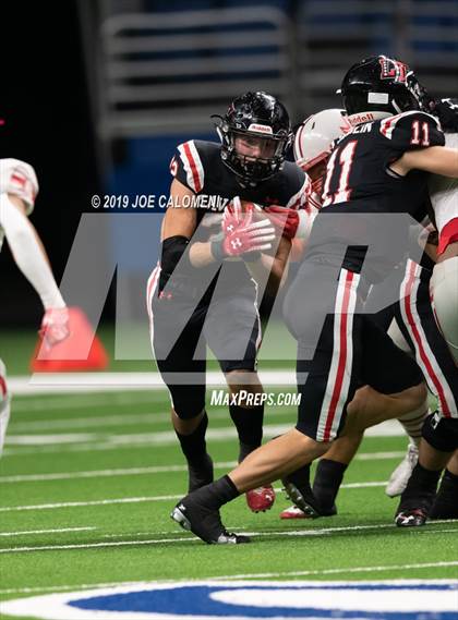 Thumbnail 3 in Judson vs Lake Travis (Class 6A Division I Quarterfinals) photogallery.