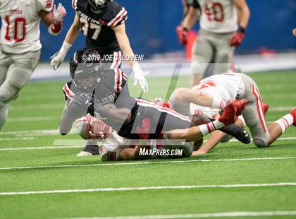 Thumbnail 3 in Judson vs Lake Travis (Class 6A Division I Quarterfinals) photogallery.