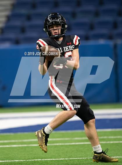 Thumbnail 2 in Judson vs Lake Travis (Class 6A Division I Quarterfinals) photogallery.