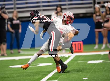 Thumbnail 3 in Judson vs Lake Travis (Class 6A Division I Quarterfinals) photogallery.