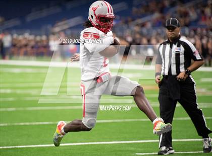Thumbnail 2 in Judson vs Lake Travis (Class 6A Division I Quarterfinals) photogallery.