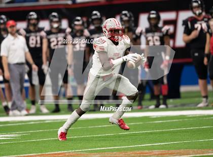 Thumbnail 2 in Judson vs Lake Travis (Class 6A Division I Quarterfinals) photogallery.