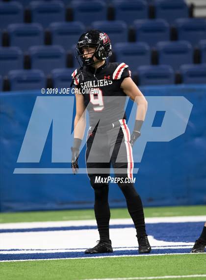 Thumbnail 1 in Judson vs Lake Travis (Class 6A Division I Quarterfinals) photogallery.