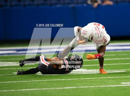 Thumbnail 1 in Judson vs Lake Travis (Class 6A Division I Quarterfinals) photogallery.