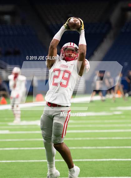 Thumbnail 1 in Judson vs Lake Travis (Class 6A Division I Quarterfinals) photogallery.