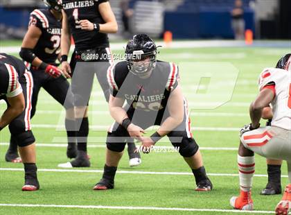 Thumbnail 2 in Judson vs Lake Travis (Class 6A Division I Quarterfinals) photogallery.