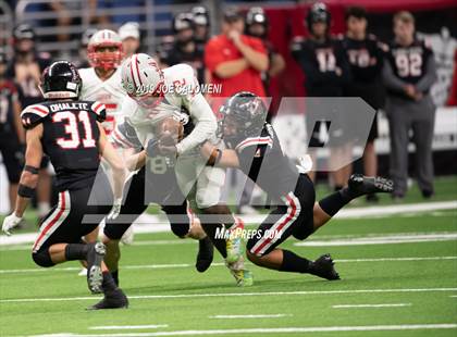 Thumbnail 2 in Judson vs Lake Travis (Class 6A Division I Quarterfinals) photogallery.