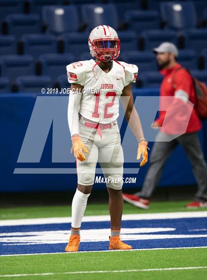 Thumbnail 3 in Judson vs Lake Travis (Class 6A Division I Quarterfinals) photogallery.