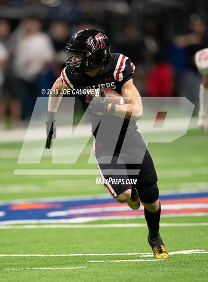 Thumbnail 3 in Judson vs Lake Travis (Class 6A Division I Quarterfinals) photogallery.