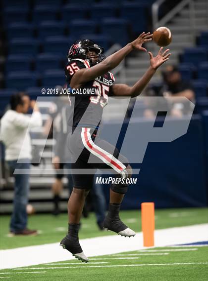 Thumbnail 1 in Judson vs Lake Travis (Class 6A Division I Quarterfinals) photogallery.