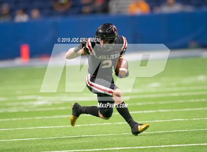 Thumbnail 2 in Judson vs Lake Travis (Class 6A Division I Quarterfinals) photogallery.