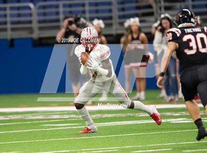 Thumbnail 2 in Judson vs Lake Travis (Class 6A Division I Quarterfinals) photogallery.