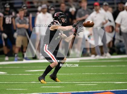 Thumbnail 2 in Judson vs Lake Travis (Class 6A Division I Quarterfinals) photogallery.