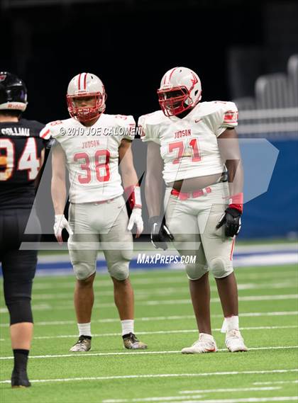 Thumbnail 1 in Judson vs Lake Travis (Class 6A Division I Quarterfinals) photogallery.
