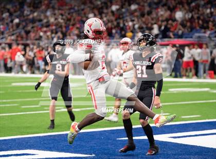 Thumbnail 2 in Judson vs Lake Travis (Class 6A Division I Quarterfinals) photogallery.