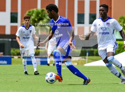 Thumbnail 3 in Allstate All-America Cup (Boys Game) photogallery.