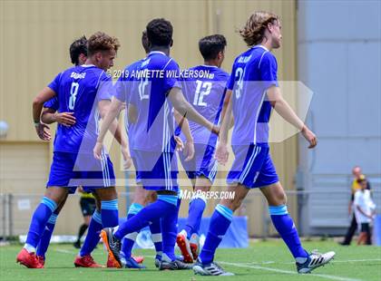 Thumbnail 3 in Allstate All-America Cup (Boys Game) photogallery.