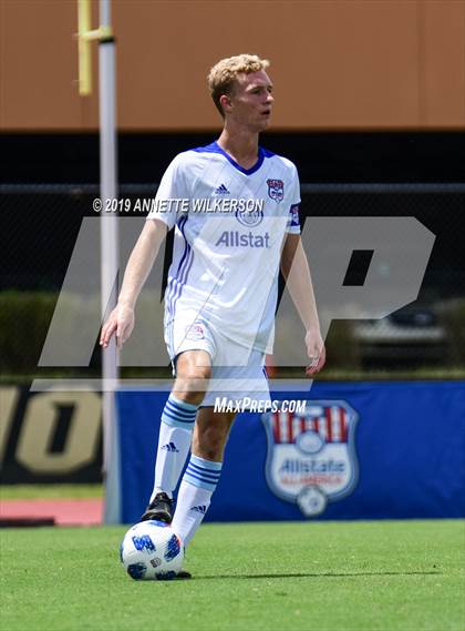 Thumbnail 3 in Allstate All-America Cup (Boys Game) photogallery.