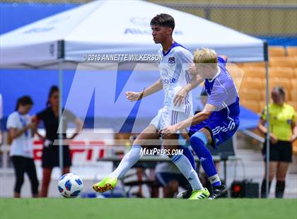 Thumbnail 2 in Allstate All-America Cup (Boys Game) photogallery.