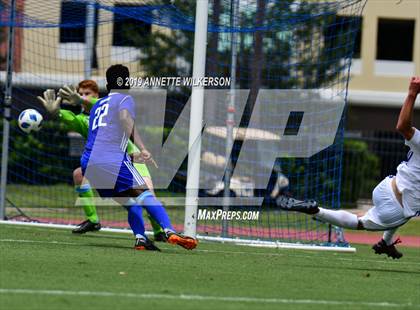 Thumbnail 3 in Allstate All-America Cup (Boys Game) photogallery.