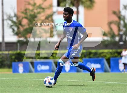 Thumbnail 2 in Allstate All-America Cup (Boys Game) photogallery.