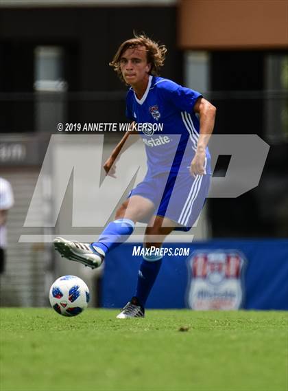 Thumbnail 2 in Allstate All-America Cup (Boys Game) photogallery.