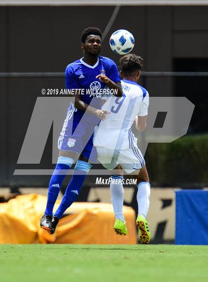 Thumbnail 3 in Allstate All-America Cup (Boys Game) photogallery.