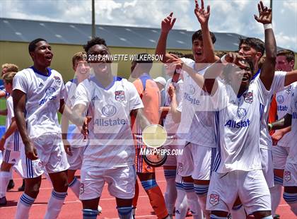 Thumbnail 2 in Allstate All-America Cup (Boys Game) photogallery.
