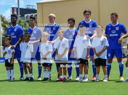 Thumbnail 2 in Allstate All-America Cup (Boys Game) photogallery.