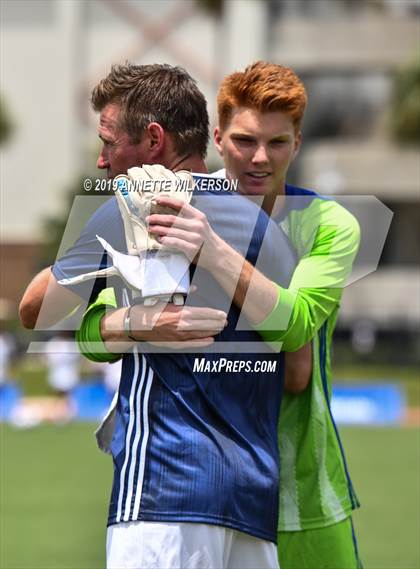 Thumbnail 3 in Allstate All-America Cup (Boys Game) photogallery.