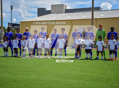 Thumbnail 3 in Allstate All-America Cup (Boys Game) photogallery.