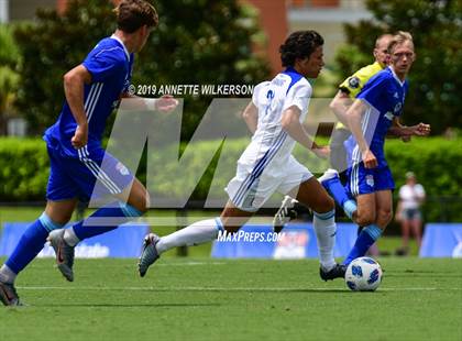 Thumbnail 2 in Allstate All-America Cup (Boys Game) photogallery.