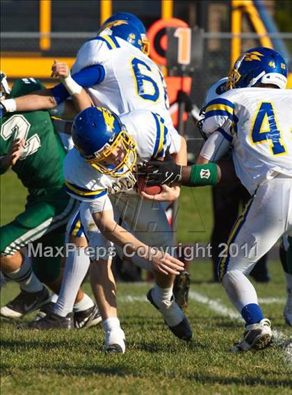 Thumbnail 3 in Kellenberg Memorial @ Holy Trinity (CHSFL Class AA Semifinal) photogallery.