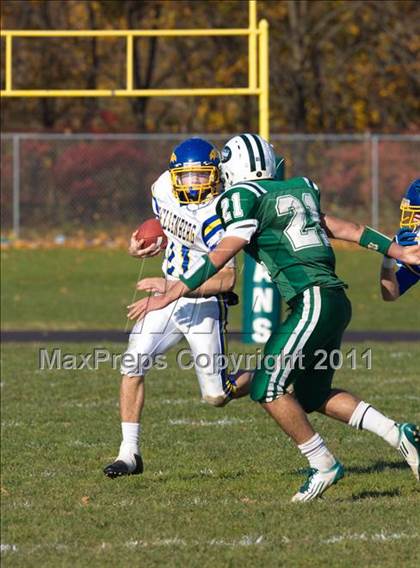 Thumbnail 2 in Kellenberg Memorial @ Holy Trinity (CHSFL Class AA Semifinal) photogallery.