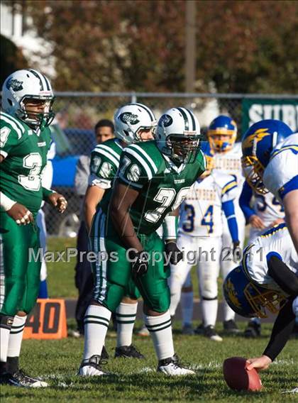 Thumbnail 1 in Kellenberg Memorial @ Holy Trinity (CHSFL Class AA Semifinal) photogallery.