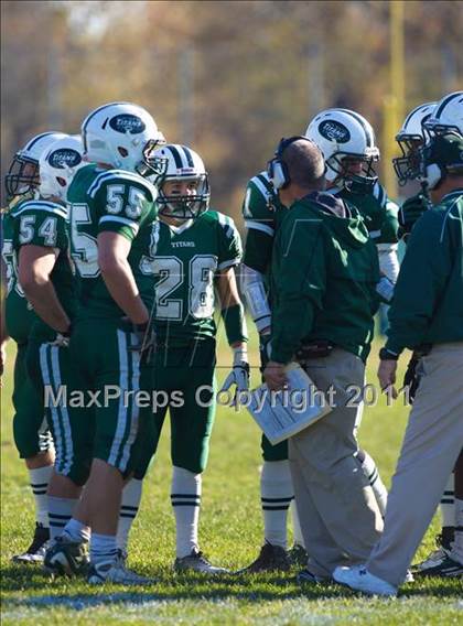 Thumbnail 3 in Kellenberg Memorial @ Holy Trinity (CHSFL Class AA Semifinal) photogallery.
