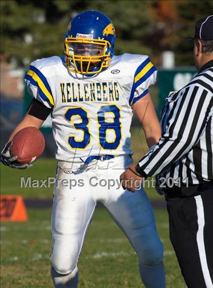 Thumbnail 1 in Kellenberg Memorial @ Holy Trinity (CHSFL Class AA Semifinal) photogallery.