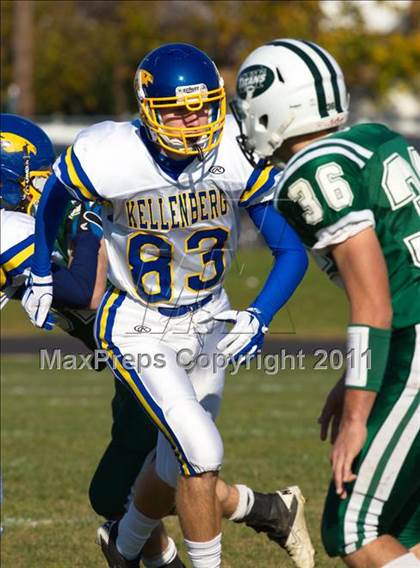 Thumbnail 3 in Kellenberg Memorial @ Holy Trinity (CHSFL Class AA Semifinal) photogallery.
