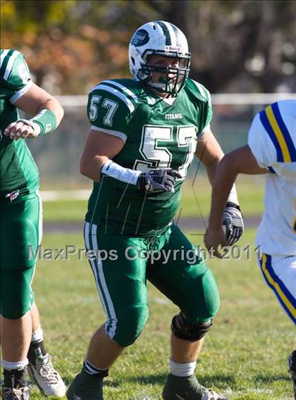 Thumbnail 3 in Kellenberg Memorial @ Holy Trinity (CHSFL Class AA Semifinal) photogallery.
