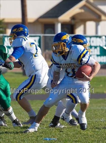 Thumbnail 2 in Kellenberg Memorial @ Holy Trinity (CHSFL Class AA Semifinal) photogallery.