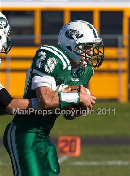 Thumbnail 1 in Kellenberg Memorial @ Holy Trinity (CHSFL Class AA Semifinal) photogallery.