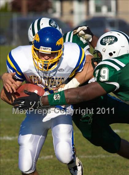 Thumbnail 2 in Kellenberg Memorial @ Holy Trinity (CHSFL Class AA Semifinal) photogallery.