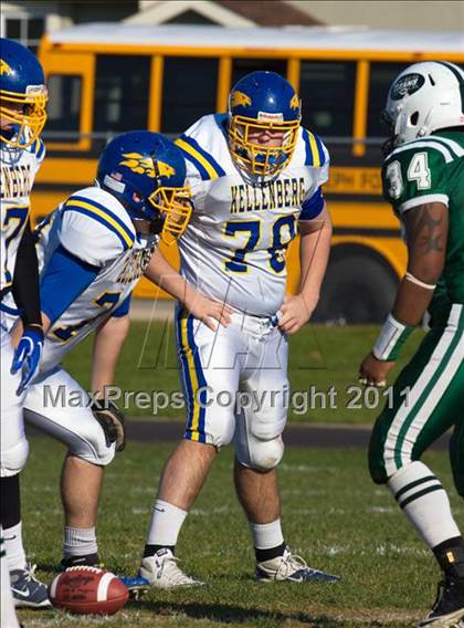 Thumbnail 2 in Kellenberg Memorial @ Holy Trinity (CHSFL Class AA Semifinal) photogallery.