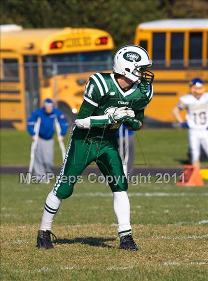 Thumbnail 1 in Kellenberg Memorial @ Holy Trinity (CHSFL Class AA Semifinal) photogallery.